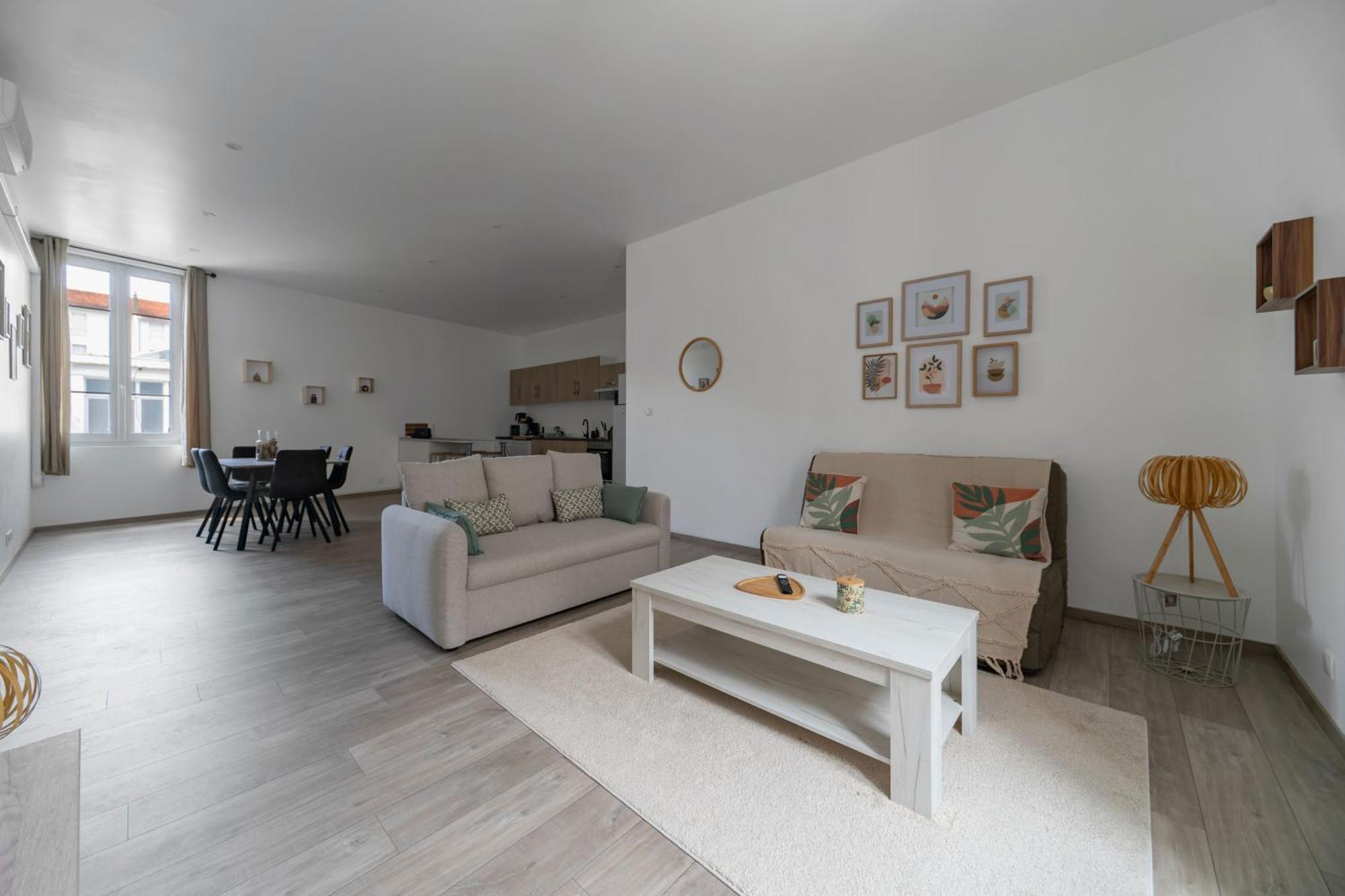 Le Ravy - Appartement Design, 2 Chambres, Centre Ville ヴィシー エクステリア 写真
